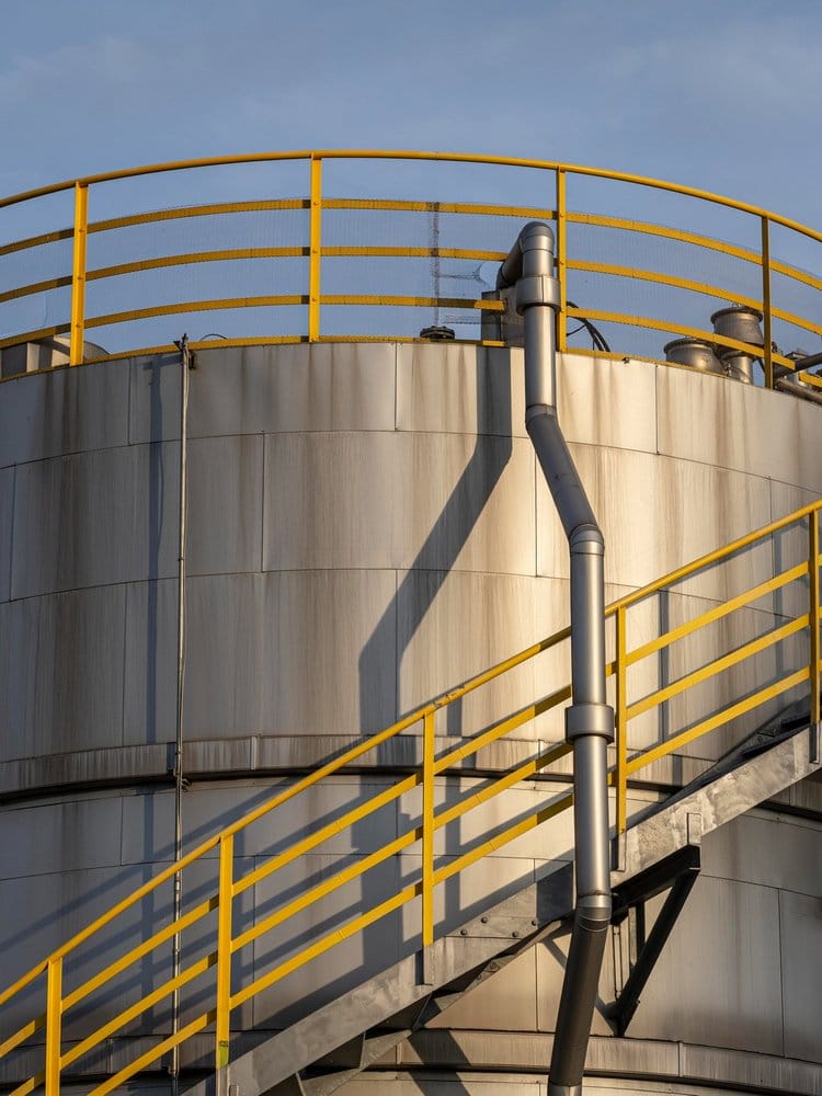 Soda blasting stone restoration by Kronox Services